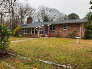 Foreclosed Home - 140 Pine Avenue, 08234