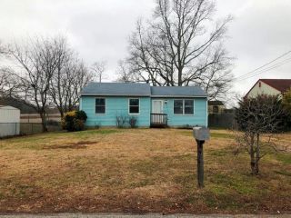 Foreclosed Home - 402 Angus Avenue, 08242