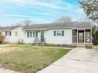 Foreclosed Home - List 100494010