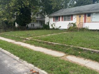 Foreclosed Home - 49 S PINE ST, 08302