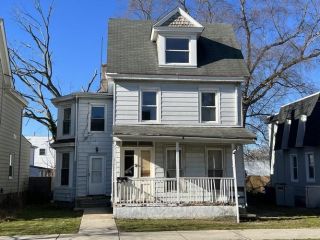 Foreclosed Home - 410 N 3RD ST, 08332