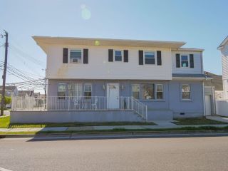 Foreclosed Home - 32 N HAVERFORD AVE, 08402