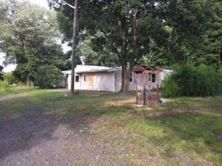 Foreclosed Home - 18 SOMERSET ST, 08525