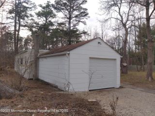 Foreclosed Home - 244 PERRINEVILLE RD, 08527