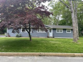 Foreclosed Home - 10 MURDOCK PL, 08527
