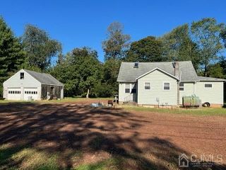 Foreclosed Home - 18 ACKEN LN, 08540