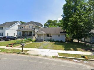 Foreclosed Home - 109 ARLINGTON AVE, 08701