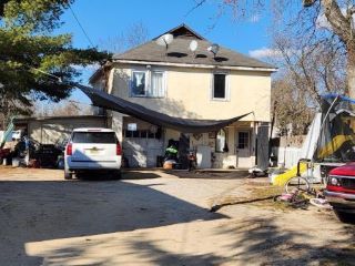 Foreclosed Home - 813 RIDGE AVE, 08701