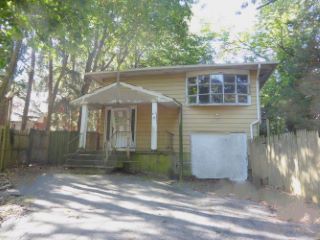 Foreclosed Home - 818 S LAKE DR, 08701