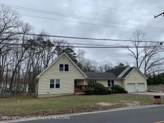 Foreclosed Home - 31 MILLER RD, 08701