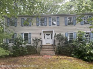 Foreclosed Home - 3239 RAMBLING HILL CT, 08720