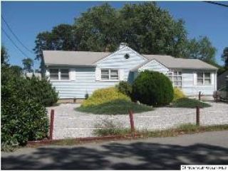 Foreclosed Home - 37 STRATFORD DR, 08724