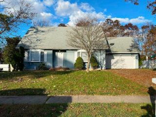 Foreclosed Home - 42 Hilltop Dr, 08734