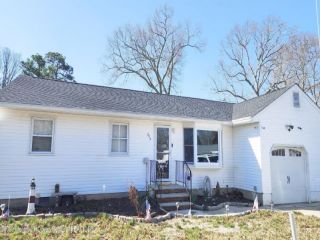 Foreclosed Home - 309 LAWRENCE DR, 08734