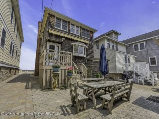 Foreclosed Home - 405 BEACHFRONT, 08736