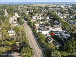 Foreclosed Home - 63 SEA GIRT AVE W, 08736