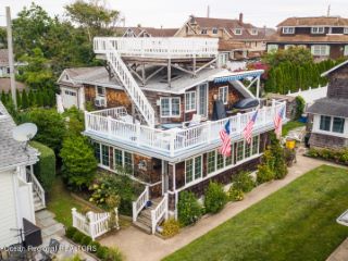 Foreclosed Home - List 101231193
