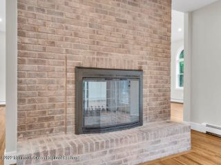 Foreclosed Home - List 100424050