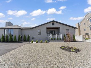 Foreclosed Home - List 100716874