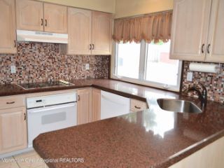 Foreclosed Home - List 100843724