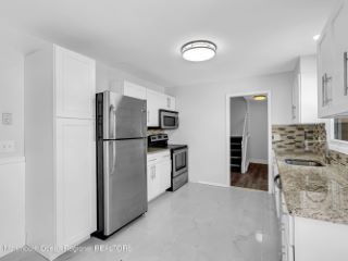 Foreclosed Home - List 100867335