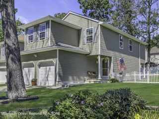 Foreclosed Home - List 100892915