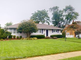 Foreclosed Home - 62 GRAND AVE, 08753
