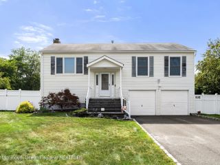 Foreclosed Home - 908 REVERE CT, 08753