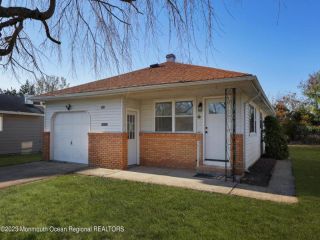 Foreclosed Home - List 100545968