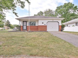 Foreclosed Home - List 100740951