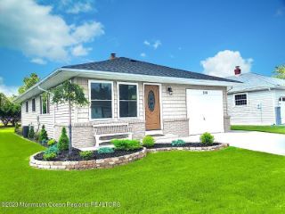 Foreclosed Home - List 100799140