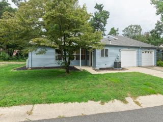 Foreclosed Home - 770 B Liverpool Cir, 08759