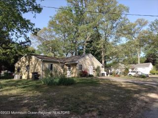 Foreclosed Home - List 100688819