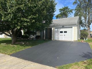 Foreclosed Home - List 100938175