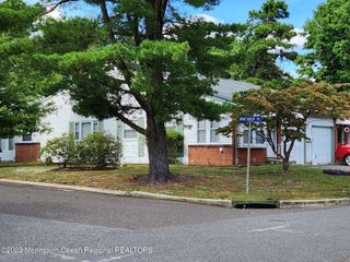 Foreclosed Home - List 100942119