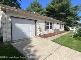 Foreclosed Home - List 101154953