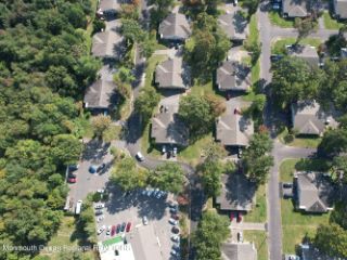 Foreclosed Home - List 101242146