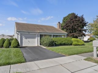 Foreclosed Home - List 101390770