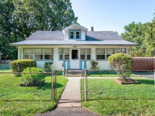 Foreclosed Home - 176 EASY ST, 08817