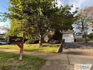 Foreclosed Home - 274 MCKINLEY AVE, 08820