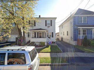 Foreclosed Home - 125 PERSHING AVE, 08830