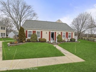 Foreclosed Home - List 100672036
