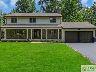 Foreclosed Home - List 100832337