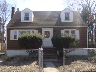 Foreclosed Home - 36 E WALNUT ST, 08840