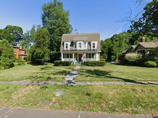 Foreclosed Home - 368 MIDDLESEX AVE, 08840