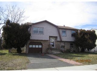 Foreclosed Home - 312 ROCK AVE, 08854