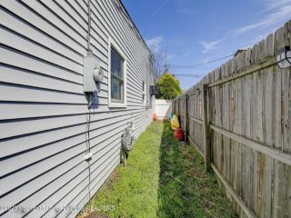 Foreclosed Home - 195 AUSTIN AVE, 08857