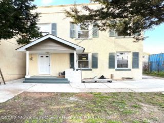 Foreclosed Home - 420A SMITH ST, 08861