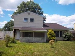 Foreclosed Home - 1002 ARNOLD AVE, 08869