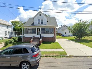 Foreclosed Home - 8 JAMES ST, 08872